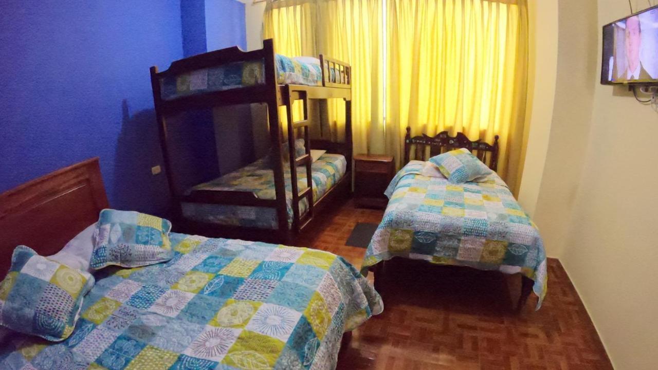 Hostal Casa Montoya 바뇨스 외부 사진