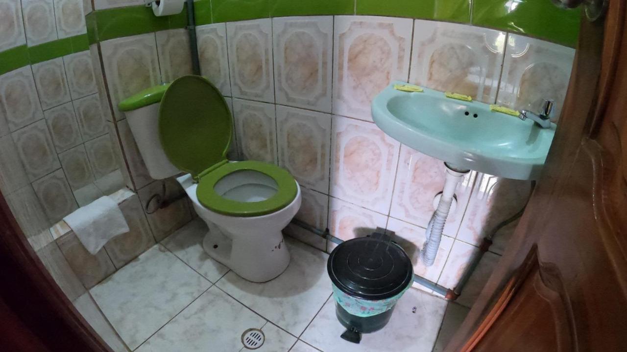 Hostal Casa Montoya 바뇨스 외부 사진