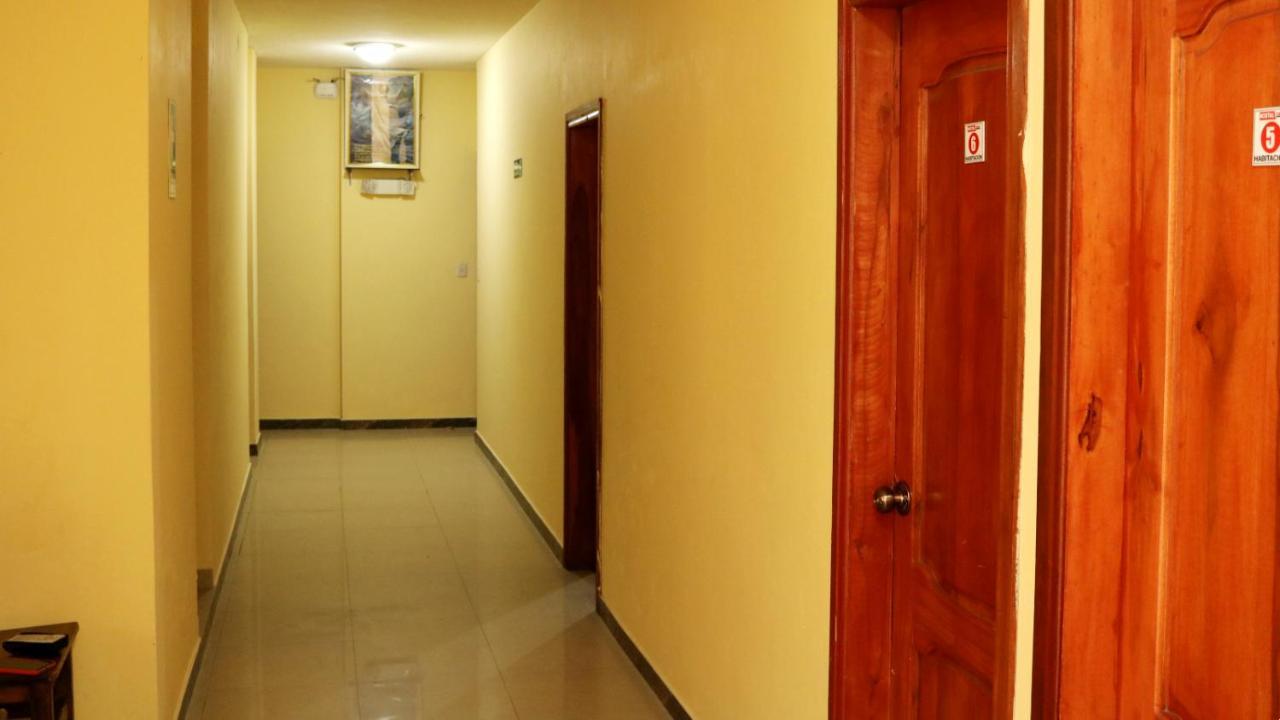 Hostal Casa Montoya 바뇨스 외부 사진