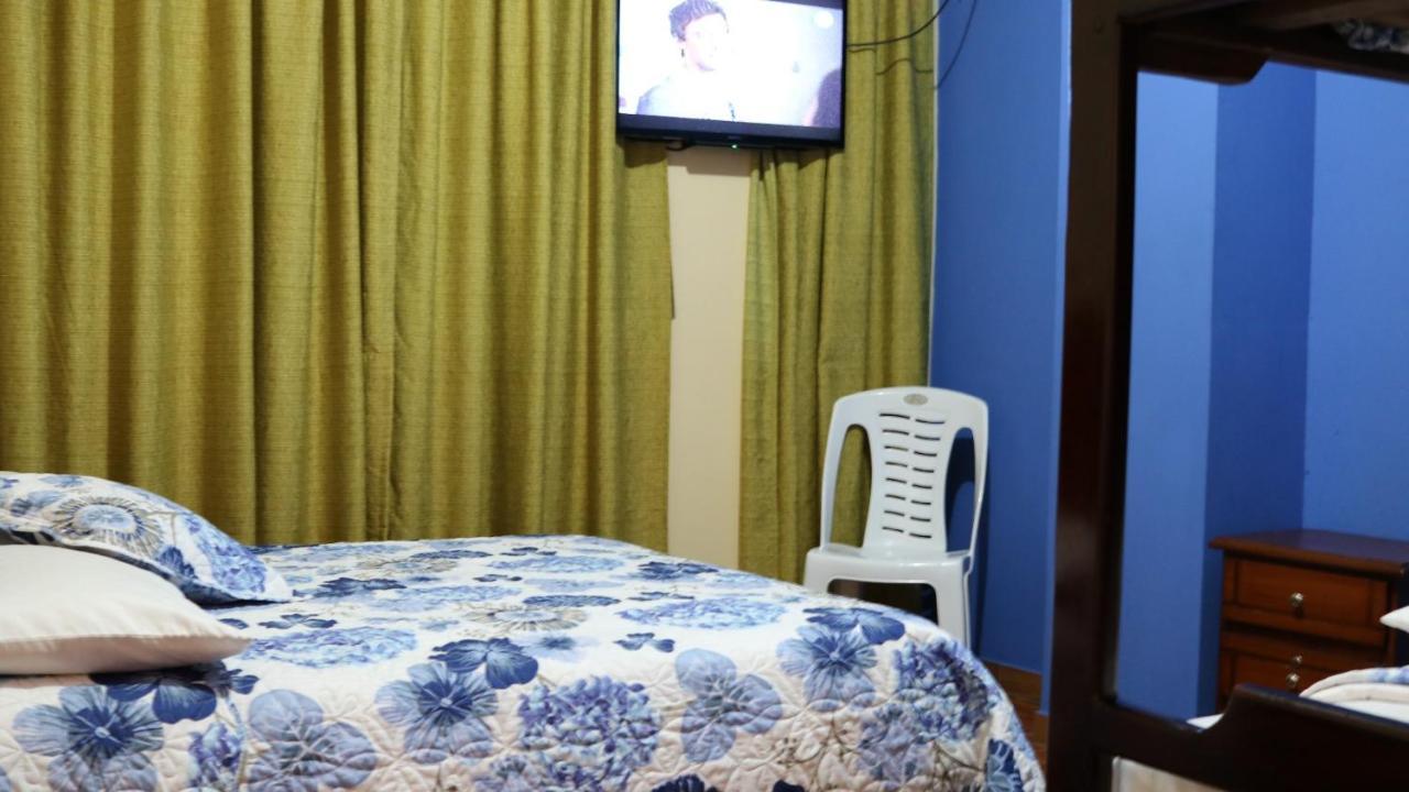Hostal Casa Montoya 바뇨스 외부 사진